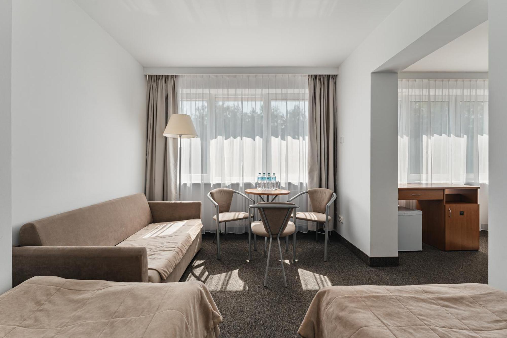 Rewita Rynia Hotel Białobrzegi Eksteriør billede