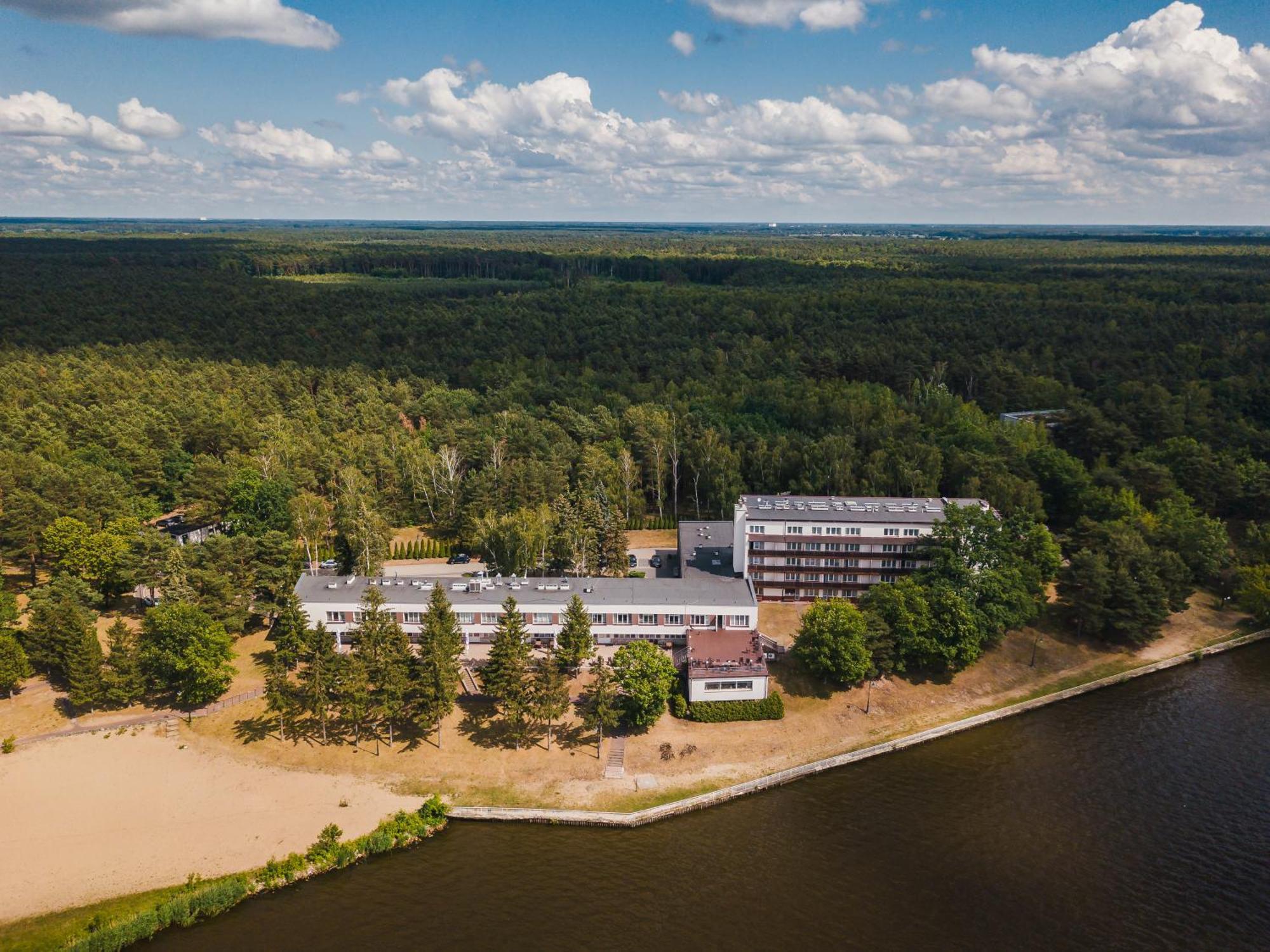 Rewita Rynia Hotel Białobrzegi Eksteriør billede